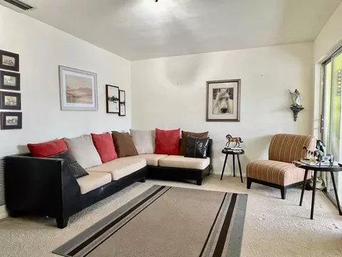 1221 Drew St #20, Clearwater, FL 33755