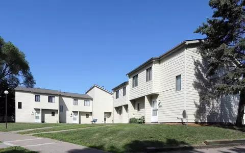 6768 Grimes Pl N #6768, Brooklyn Center, MN 55429