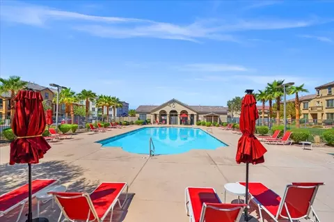 4563 Townwall St, Sunrise Manor, NV 89115