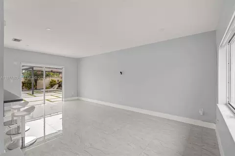 11380 SW 180th St, West Perrine, FL 33157