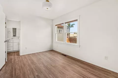 915 Civic Center Dr, Oceanside, CA 92054 photo 12