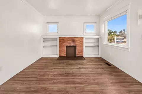 915 Civic Center Dr, Oceanside, CA 92054 photo 8
