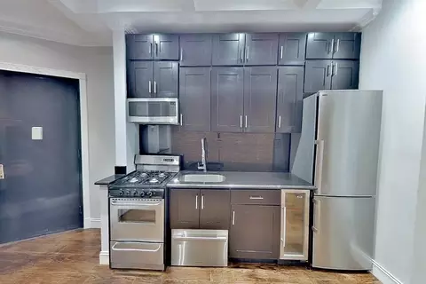 5 W 103rd St #1B, New York, NY 10025