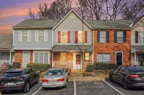6227 Windsor Gate Ln, Charlotte, NC 28215