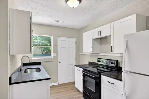 437 Carver Ln #1, Chattanooga, TN 37404