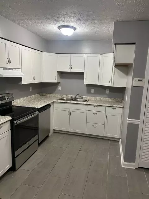 2713 Evans Mill Dr #1, Lithonia, GA 30058