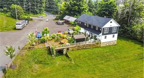 292 W Mill Rd #B, Long Valley, NJ 07853