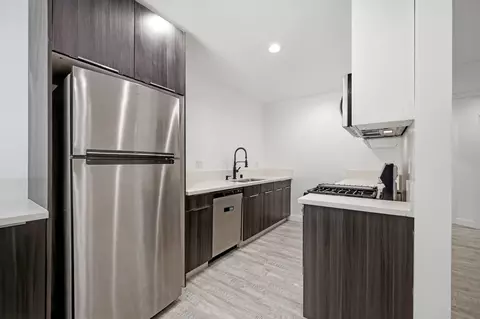 2561 W Avenue 30 #5, Los Angeles, CA 90065