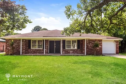 306 Gippy Dr, Summerville, SC 29486