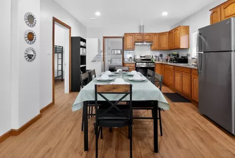 917 W 62nd Pl, Los Angeles, CA 90044