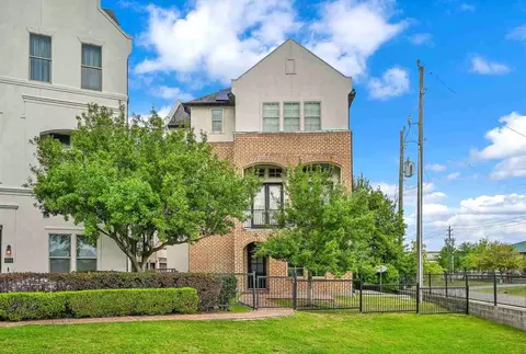 9644 Knight Rd, Houston, TX 77045