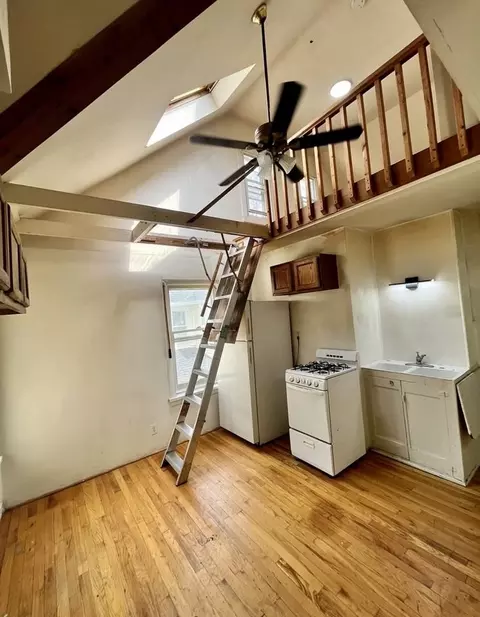 56 Cambridge St #4, Rochester, NY 14607