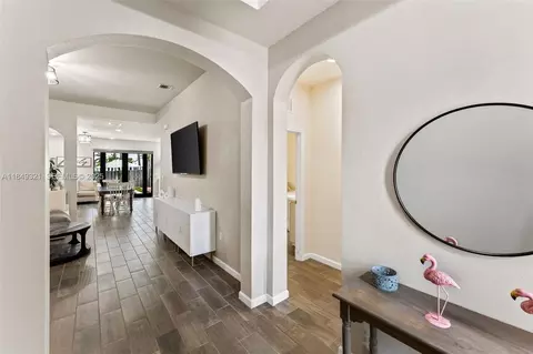 25021 SW 118 Ct, Princeton, FL 33032