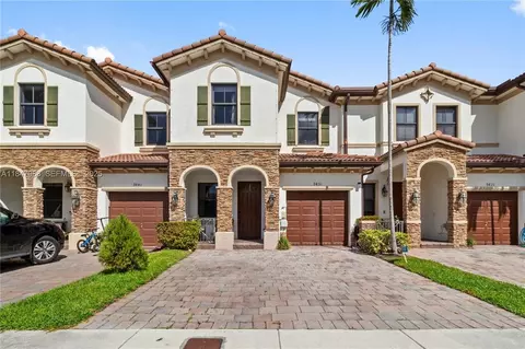9831 NW 88th Ln #9831, Doral, FL 33178