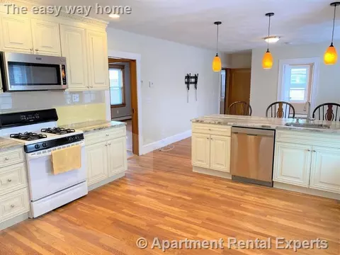167 Harvard St #2, Medford, MA 02155