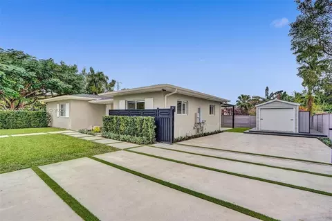 11425 NE 3rd Ave, Miami Shores, FL 33161