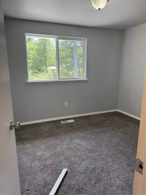 2006 Burbank Ave NW #NA, Olympia, WA 98502
