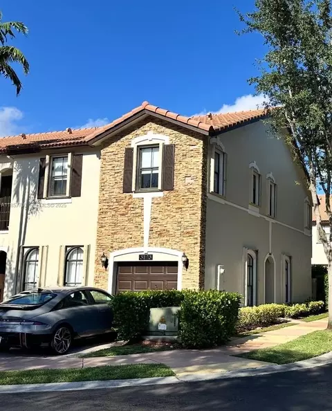 3173 NW 102nd Pl #3173, Doral, FL 33172