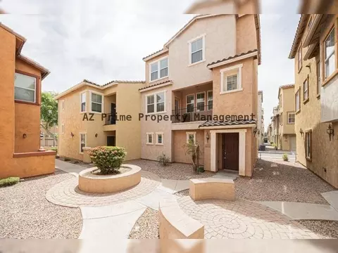 2032 N 78th Gln, Phoenix, AZ 85035