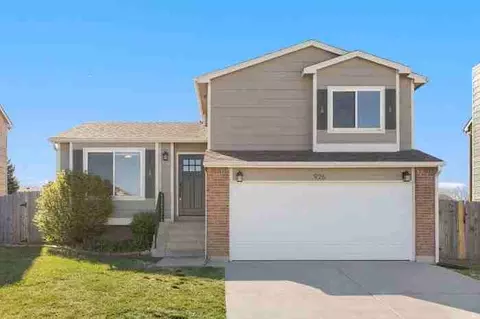 926 Daffodil St, Fountain, CO 80817