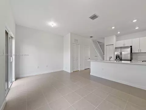 1541 SE 27th Rd, Homestead, FL 33035