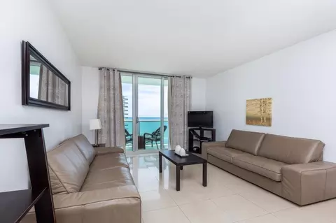 3901 S Ocean Dr #1049825P, Hollywood, FL 33019