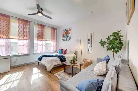 1111 Shepherd Dr #1380759P, Houston, TX 77007