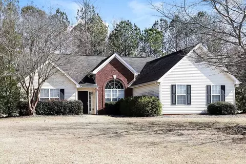 4633 Devencrest Ln, Buford, GA 30519