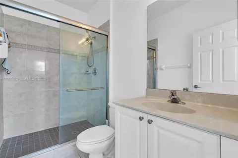 2905 Crestwood Ter #3203, Margate, FL 33063