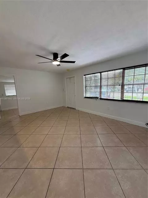 7320 Ramona St, Miramar, FL 33023
