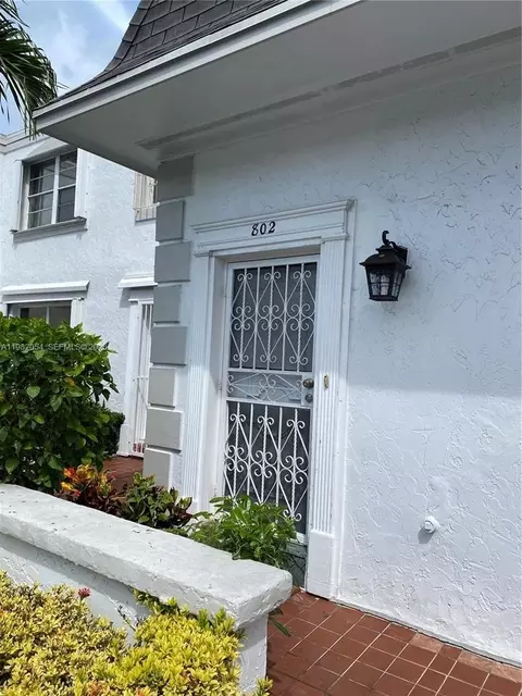 802 NE 26th Ave #802, Hallandale Beach, FL 33009