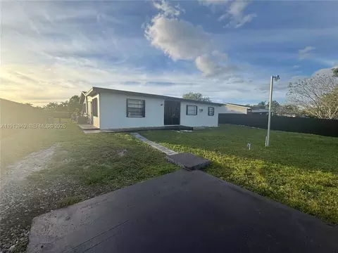 29523 SW 144th Ct, Homestead, FL 33033