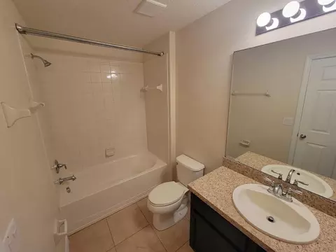 9571 Silver Buttonwood St, Orlando, FL 32832