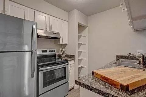1327 W 84th Ave, Thornton, CO 80260