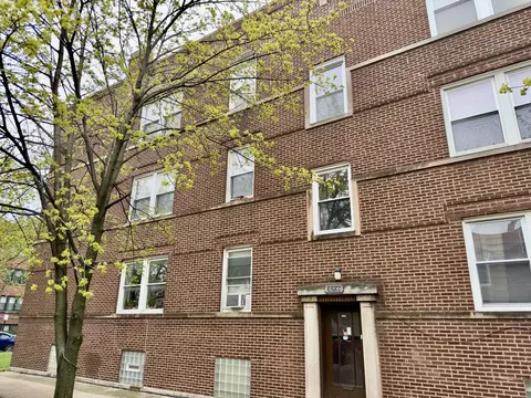 3239 W Cullom Ave #1, Chicago, IL 60618