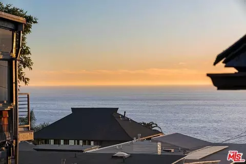 31671 Seacove Dr #A, Laguna Beach, CA 92651