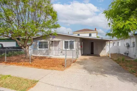 415 E 26th St, National City, CA 91950