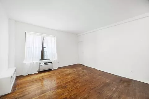 160 E 91st St #6B, New York, NY 10128