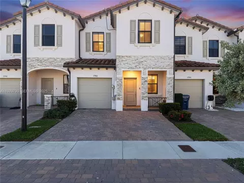 11962 SW 247th Ter #11962, Princeton, FL 33032