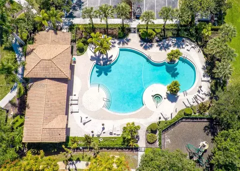 8231 NW 127th Ln #33, Parkland, FL 33076