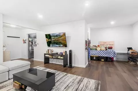 20 Wendell St #VQ146921JN, Hempstead, NY 11550