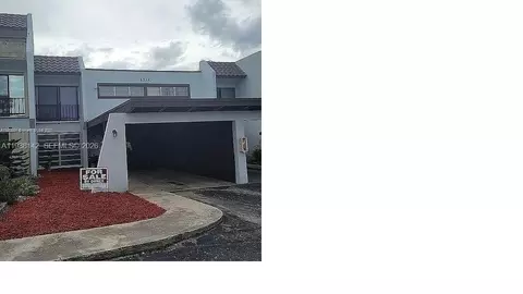 6526 Kendale Lakes Dr #1405, Kendale Lakes, FL 33183