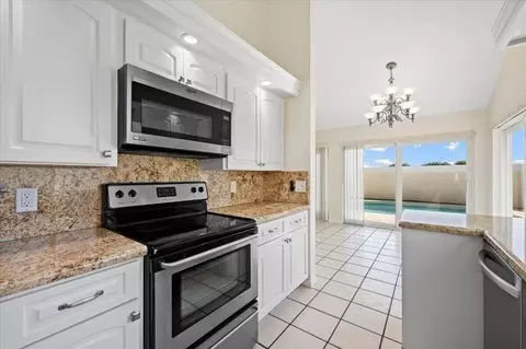 180 Ridge Rd, Jupiter, FL 33477