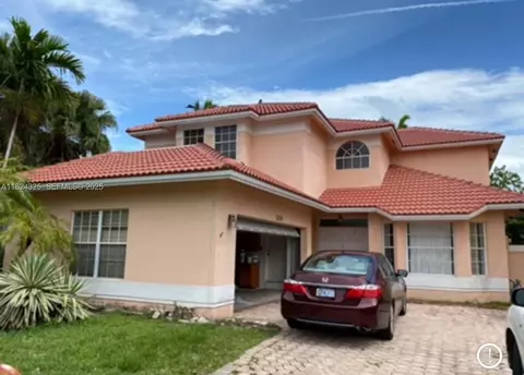 15244 SW 109th St, Miami, FL 33176