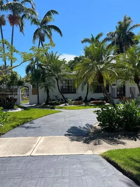 944 Polk St, Hollywood, FL 33019