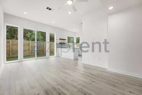 2000 Riverside Farms Rd #9102, Austin, TX 78741