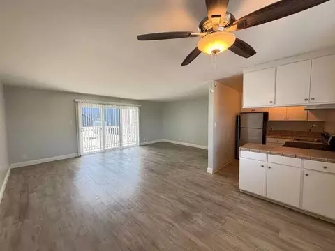 2019 Shoreline Dr #220, Alameda, CA 94501