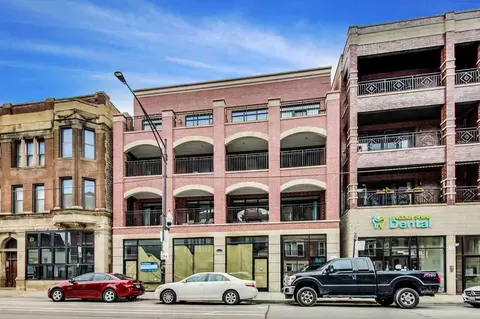 2618 N Halsted St #4N, Chicago, IL 60614