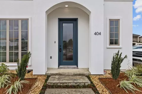 805 Broyles St, Youngsville, LA 70592