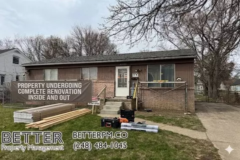 8285 Rivard Ave, Warren, MI 48089